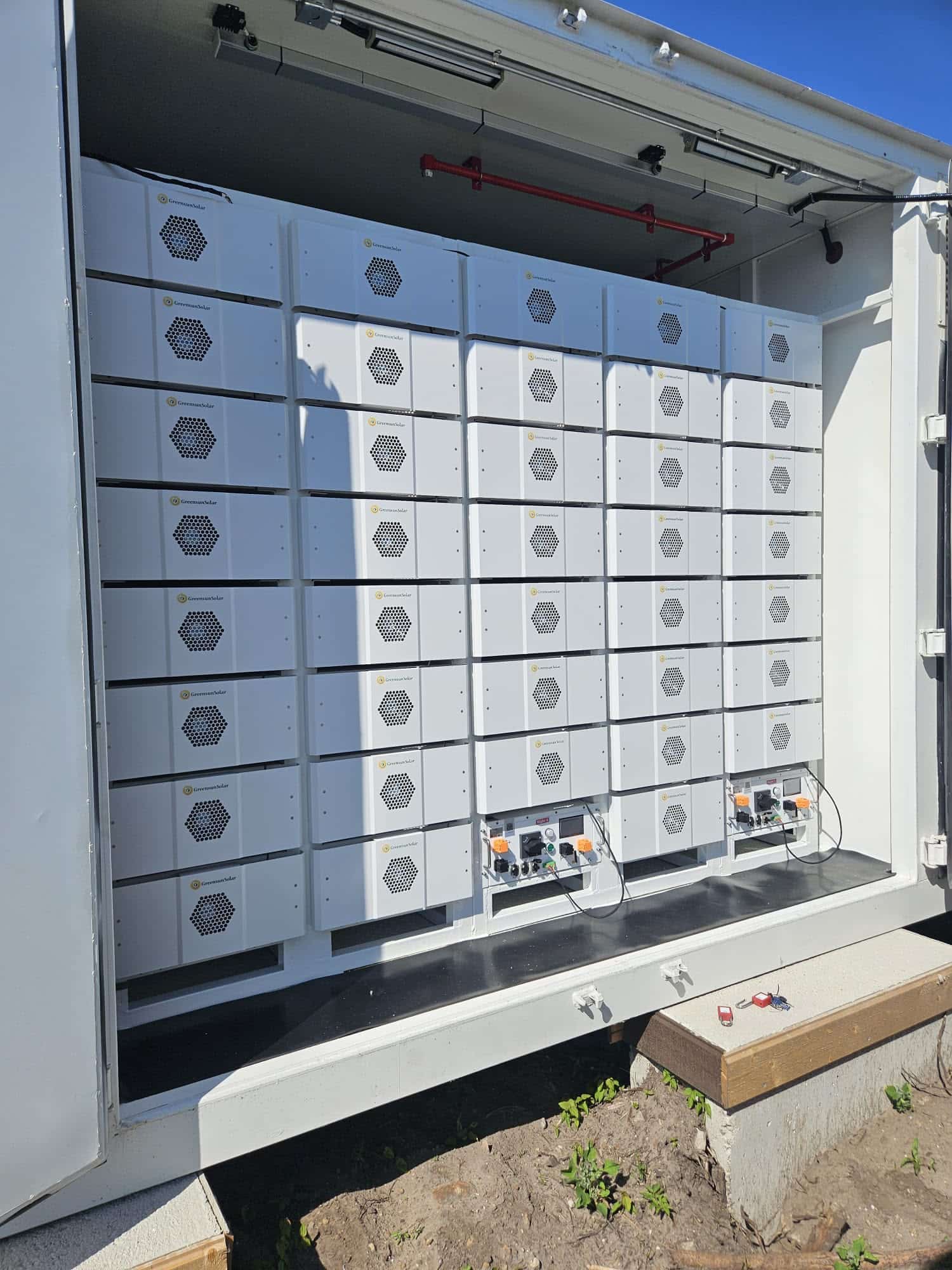 HV solar energy storage 